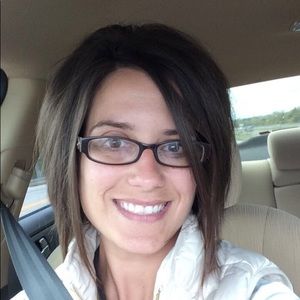 Meet your Posher, Lindsey